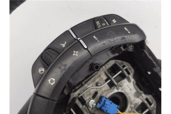 Recambio de volante para citroen c4 picasso 1.6 hdi referencia OEM IAM 96866511VD  