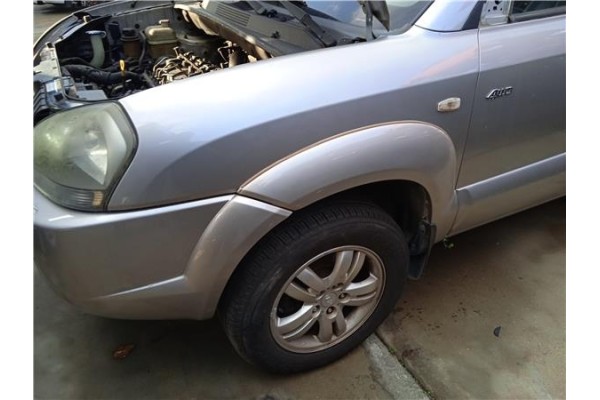 Recambio de aleta delantero izquierda para hyundai tucson (jm) 2.0 crdi referencia OEM IAM   