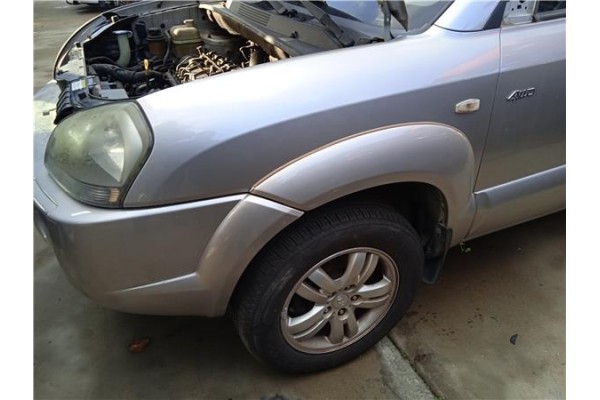 Recambio de aleta delantero izquierda para hyundai tucson (jm) 2.0 crdi referencia OEM IAM   