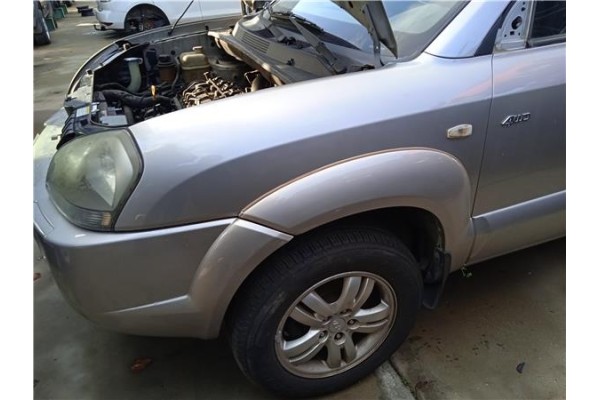 Recambio de aleta delantero izquierda para hyundai tucson (jm) 2.0 crdi referencia OEM IAM   