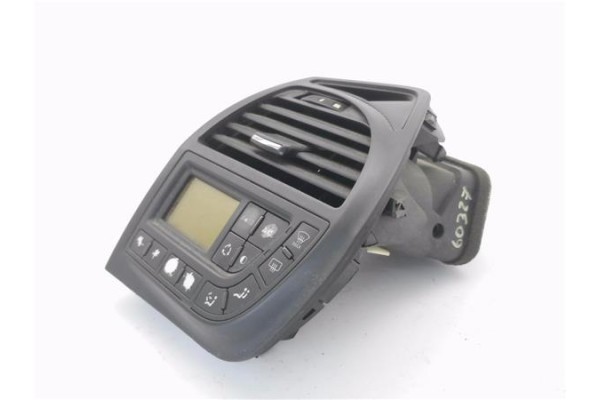 Recambio de rejilla entrada de aire para citroen c4 picasso 1.6 hdi referencia OEM IAM 9650868977 A83007700 