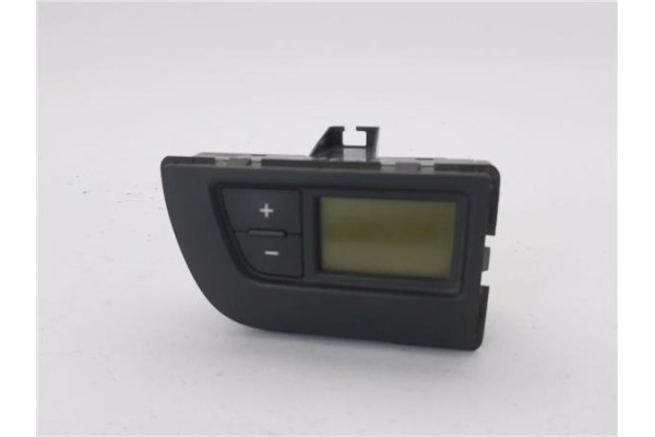 Recambio de mandos climatizador para citroen c4 picasso 1.6 hdi referencia OEM IAM 9650868877 A83007600 