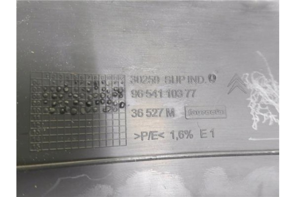 Recambio de embellecedor columna direccion para citroen c4 picasso 1.6 hdi referencia OEM IAM 9654110377 36527M 