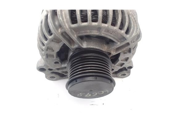 Recambio de alternador para seat leon (1p1) 1.9 tdi referencia OEM IAM 0986045340 BR14H 