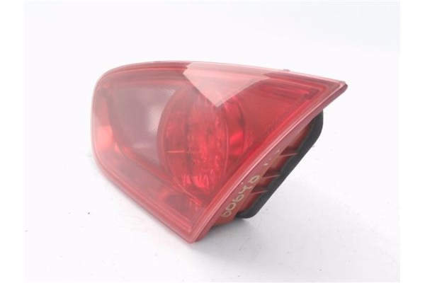 Recambio de piloto porton trasero derecho para seat leon (1p1) 1.9 tdi referencia OEM IAM 1P0945094F 89320301 