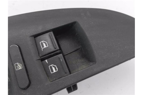 Recambio de mando elevalunas delantero izquierdo para seat leon (1p1) 1.9 tdi referencia OEM IAM 1P1867171A 156023122 
