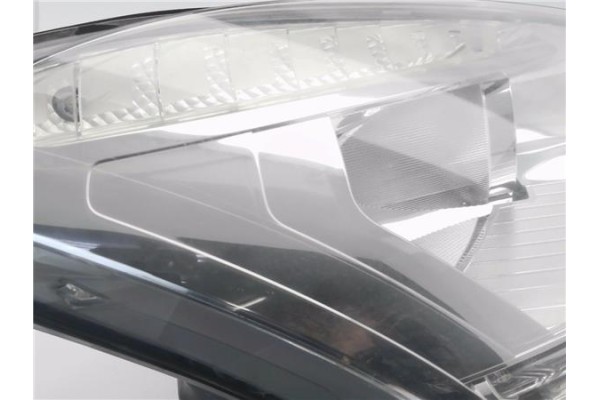 Recambio de faro delantero dcho para citroen c4 picasso 1.6 hdi referencia OEM IAM 16298200  
