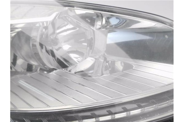 Recambio de faro delantero dcho para citroen c4 picasso 1.6 hdi referencia OEM IAM 16298200  