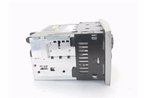 Recambio de autoradio para opel corsa d 1.2 referencia OEM IAM 13257028 344183129 