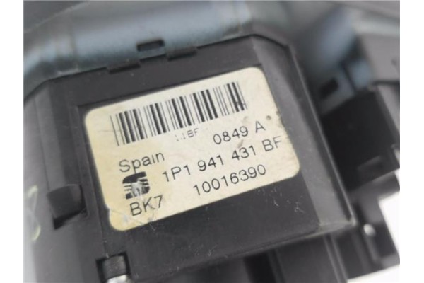 Recambio de mando de luces para seat leon (1p1) 1.9 tdi referencia OEM IAM 1P1941431BF 10016390 