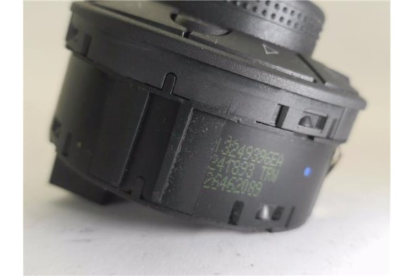 Recambio de mando de luces para opel corsa d 1.2 referencia OEM IAM 13249396EA 241893TRW 