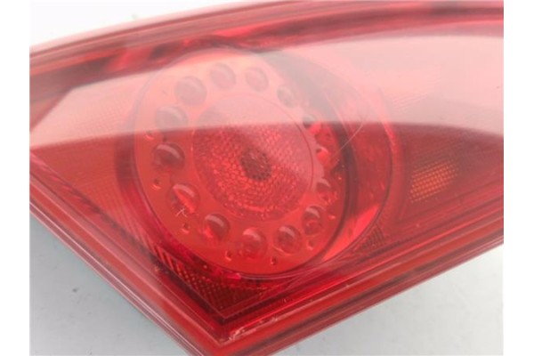 Recambio de piloto porton trasero izquierdo para seat leon (1p1) 1.9 tdi referencia OEM IAM 1P0945093F 89320291 