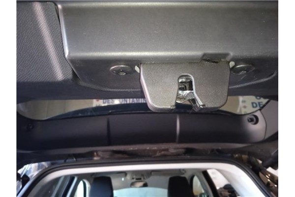 Recambio de cierre electromagnetico porton para peugeot 3008 1.5 gt line referencia OEM IAM   