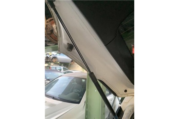 Recambio de amortiguador porton para opel mokka 1.7 business referencia OEM IAM 95095594 95095593 