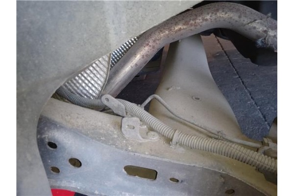Recambio de puente trasero para peugeot 3008 1.5 gt line referencia OEM IAM 9840065680  
