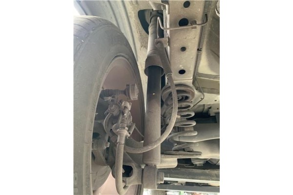 Recambio de amortiguador trasero izquierdo para opel mokka 1.7 business referencia OEM IAM 436860 42456909 