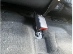 Recambio de anclaje cinturon trasero izquierdo para opel mokka 1.7 business referencia OEM IAM 42615070  