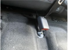 Recambio de anclaje cinturon trasero izquierdo para opel mokka 1.7 business referencia OEM IAM 42615070  