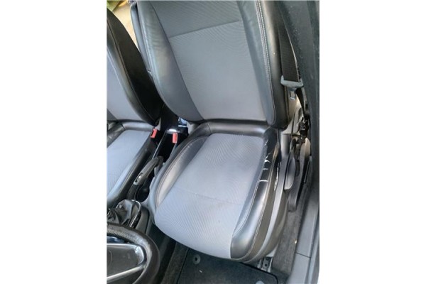 Recambio de asiento delantero izquierdo para opel mokka 1.7 business referencia OEM IAM 9823918880  