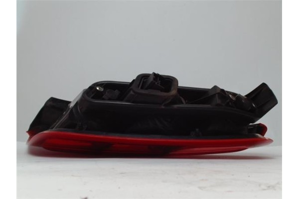 Recambio de piloto trasero izquierdo para fiat punto / grande punto (199) 1.3 d multijet referencia OEM IAM 51701589  