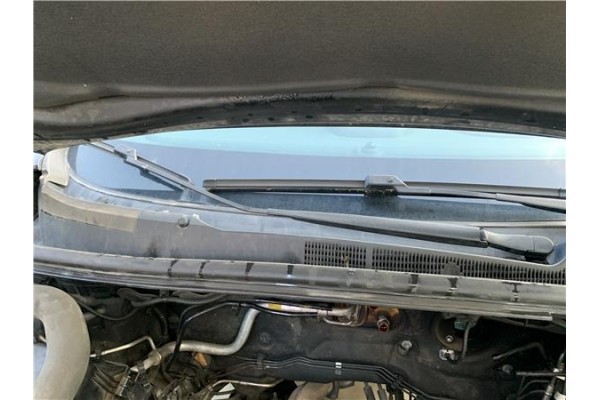 Recambio de brazo limpiaparabrisas delantero derecho para opel mokka 1.7 business referencia OEM IAM 42670577  