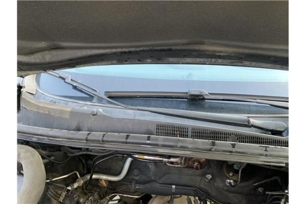 Recambio de brazo limpiaparabrisas delantero derecho para opel mokka 1.7 business referencia OEM IAM 42670577  