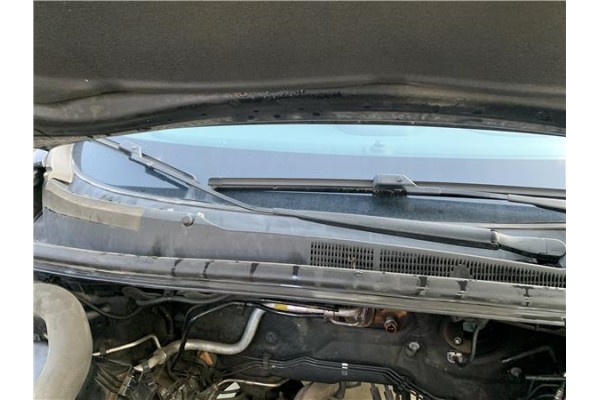 Recambio de brazo limpiaparabrisas delantero derecho para opel mokka 1.7 business referencia OEM IAM 42670577  