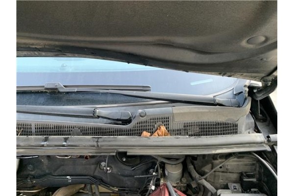 Recambio de brazo limpiaparabrisas delantero izquierdo para opel mokka 1.7 business referencia OEM IAM 95915122 42670577 