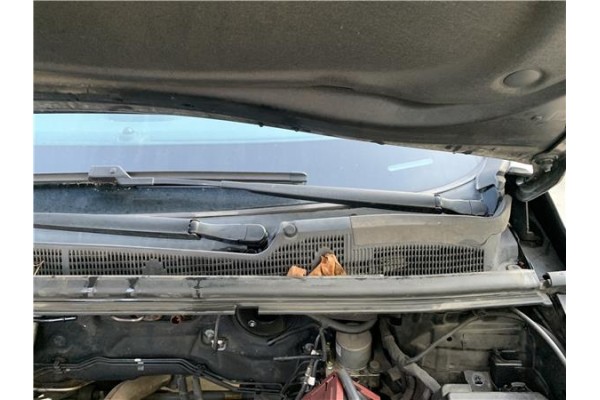 Recambio de brazo limpiaparabrisas delantero izquierdo para opel mokka 1.7 business referencia OEM IAM 95915122 42670577 