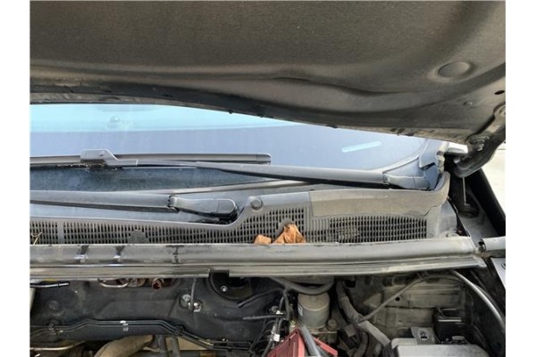 Recambio de brazo limpiaparabrisas delantero izquierdo para opel mokka 1.7 business referencia OEM IAM 95915122 42670577 