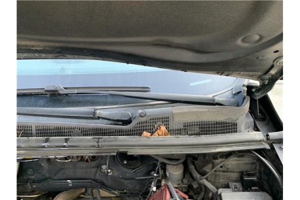 Recambio de brazo limpiaparabrisas delantero izquierdo para opel mokka 1.7 business referencia OEM IAM 95915122 42670577 