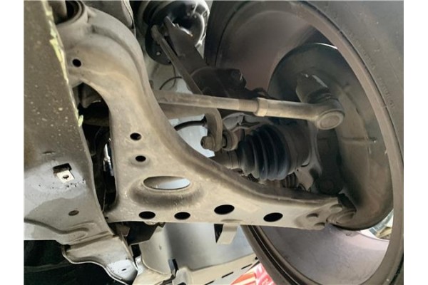 Recambio de brazo suspension delantero derecho para opel mokka 1.7 business referencia OEM IAM 94540670  