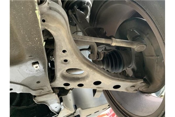 Recambio de brazo suspension delantero derecho para opel mokka 1.7 business referencia OEM IAM 94540670  