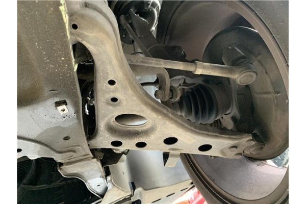 Recambio de brazo suspension delantero derecho para opel mokka 1.7 business referencia OEM IAM 94540670  