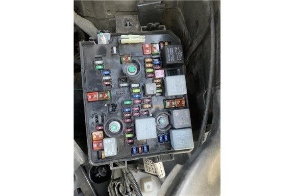 Recambio de caja fusibles/rele para opel mokka 1.7 business referencia OEM IAM   