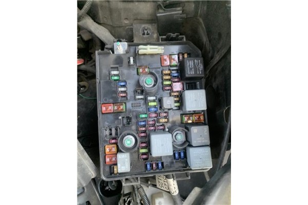 Recambio de caja fusibles/rele para opel mokka 1.7 business referencia OEM IAM   