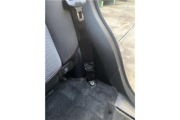 Recambio de cinturon seguridad trasero izquierdo para opel mokka 1.7 business referencia OEM IAM 95273827  