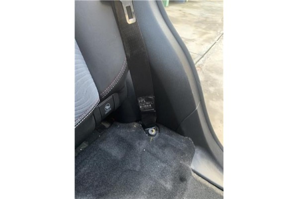 Recambio de cinturon seguridad trasero izquierdo para opel mokka 1.7 business referencia OEM IAM 95273827  