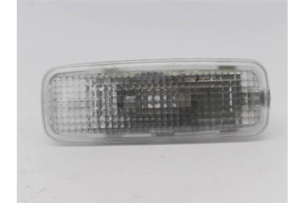 Recambio de piloto matricula trasero derecho para audi a3 (8p1) 2.0 tdi 16v referencia OEM IAM   