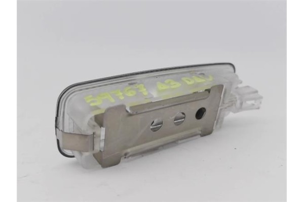 Recambio de piloto matricula trasero derecho para audi a3 (8p1) 2.0 tdi 16v referencia OEM IAM   