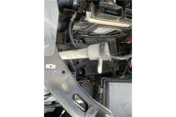 Recambio de deposito limpiaparabrisas para opel mokka 1.7 business referencia OEM IAM 95182247  