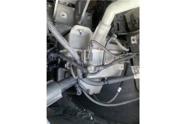 Recambio de deposito limpiaparabrisas para opel mokka 1.7 business referencia OEM IAM 95182247  