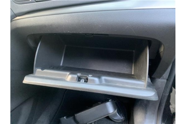 Recambio de guantera salpicadero para opel mokka 1.7 business referencia OEM IAM 42476068  