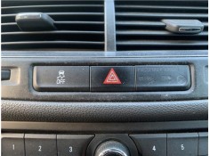 Recambio de interruptor luces emergencia para opel mokka 1.7 business referencia OEM IAM 95016183  