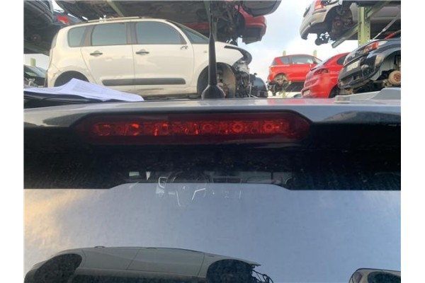 Recambio de luz central de freno para opel mokka 1.7 business referencia OEM IAM 95151129  