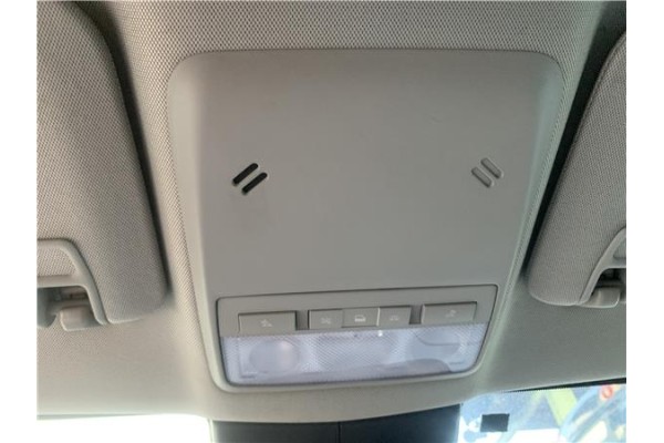 Recambio de luz delantero central techo para opel mokka 1.7 business referencia OEM IAM 95939838 22774329 