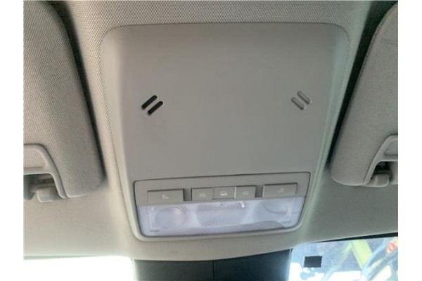 Recambio de luz delantero central techo para opel mokka 1.7 business referencia OEM IAM 95939838 22774329 