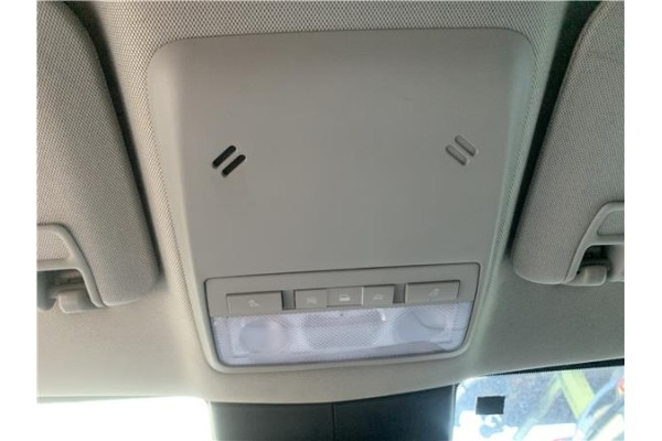 Recambio de luz delantero central techo para opel mokka 1.7 business referencia OEM IAM 95939838 22774329 