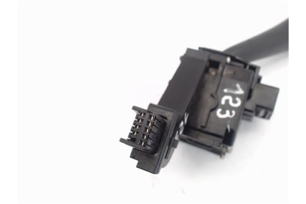 Recambio de mando intermitencia para seat leon (1p1) referencia OEM IAM 1K0953513F  1K0953513A , SEAT | 1K0953513G , AUDI | 1K09