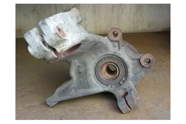 Recambio de mangueta delantero izquierda para peugeot 206 1.9 d referencia OEM IAM   